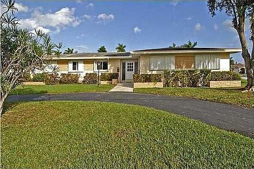 1st image of 115 Calle Grande Dr