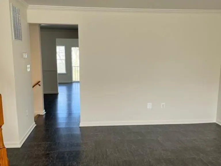 841 Monet Dr — Photo 11