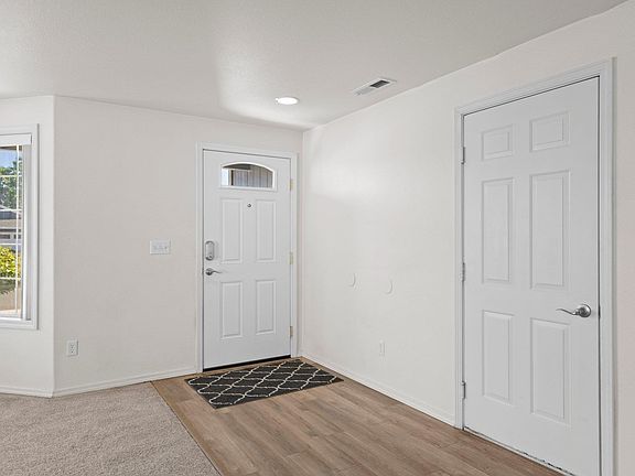 3rd image of 6611 Gehrig Dr