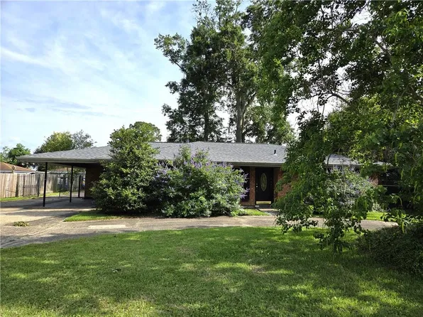 2745 Phil Ln, Marrero, LA 70072