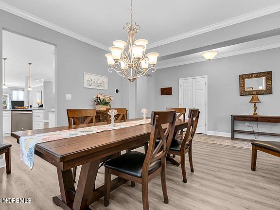 4th image of 25 Grayhawk Lane