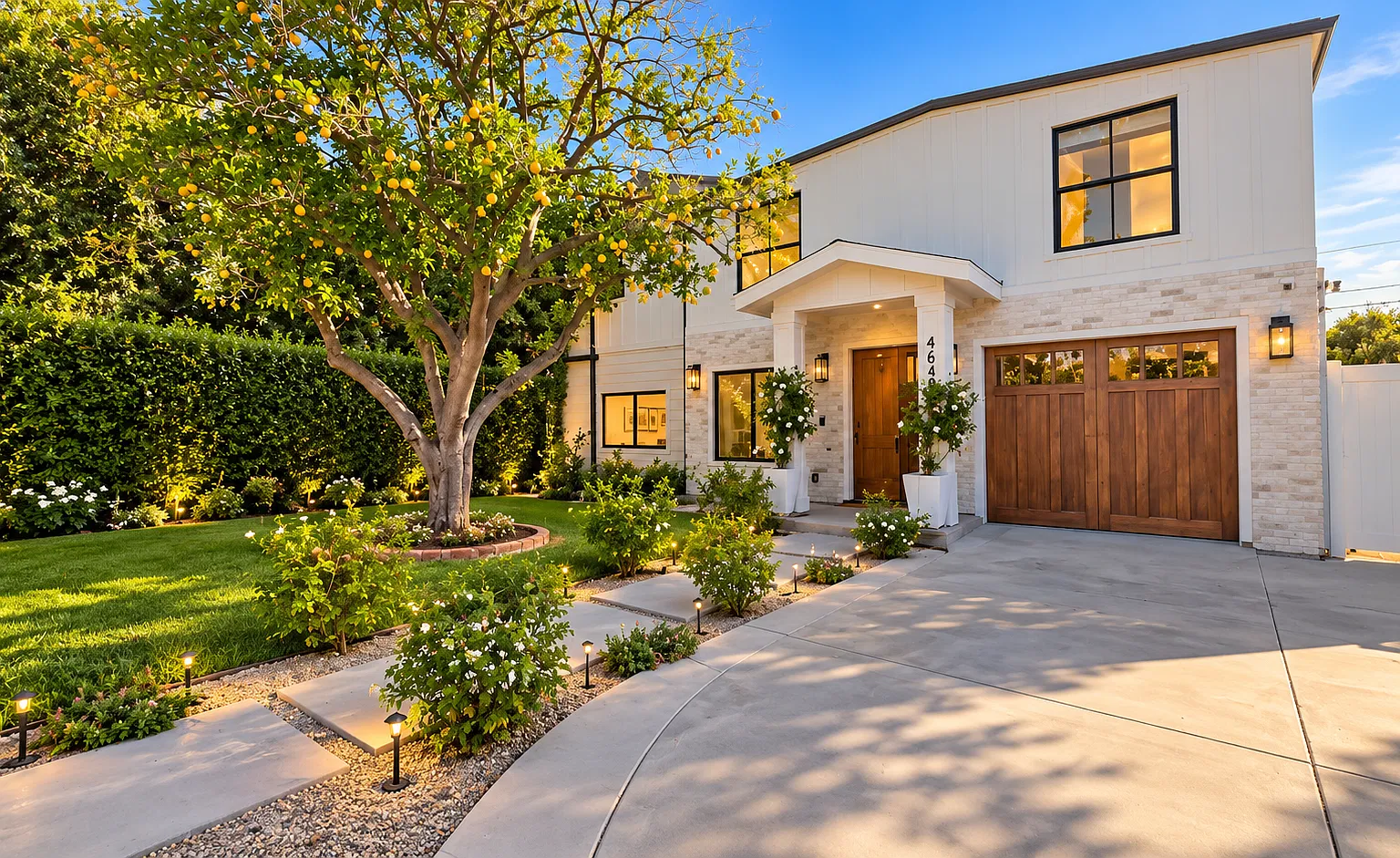 6 bed, 3169 sqft, $12,500 — Photo 3