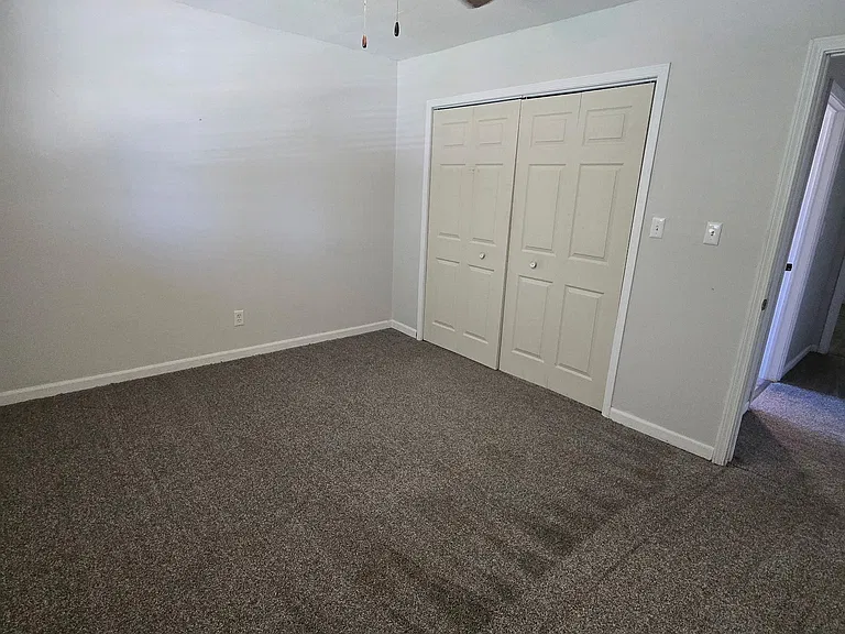 2119 Lexington Dr #4 — Photo 6