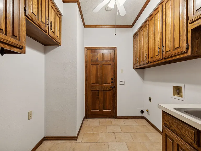 2504 Skipwith Dr — Photo 18