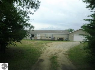 4147 Rabbit Ridge Rd SE, Kalkaska, MI 49646