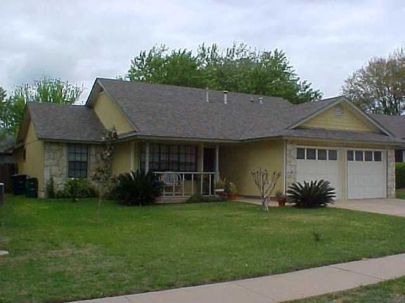 2nd image of 9902 Woodshire Dr