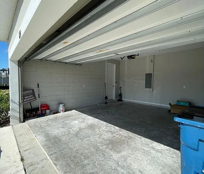 824 Blue Creek Dr — Photo 27