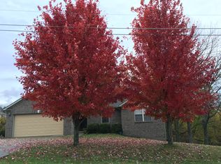 207 Lakeshore Cir, Georgetown, KY 40324