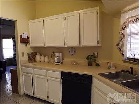 4th image of 1736 Michael Smith Dr