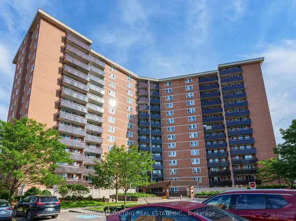 2000 Jasmine Cres #1107, Ottawa, ON K1J 8K4