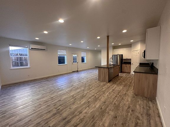 3rd image of 20611 Independence Way #1