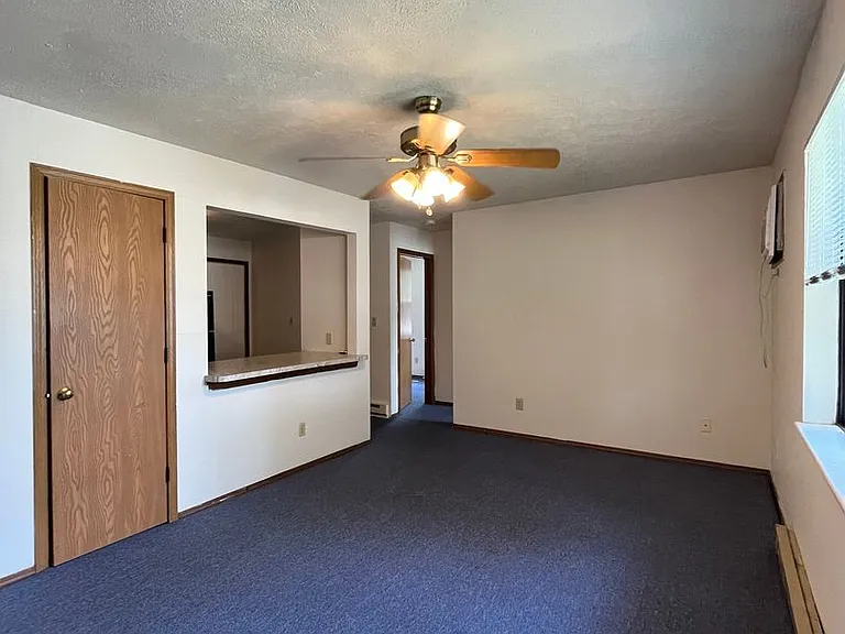 426 S Grant St — Photo 10
