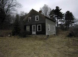 3 Dane Ln, Willsboro, NY 12996