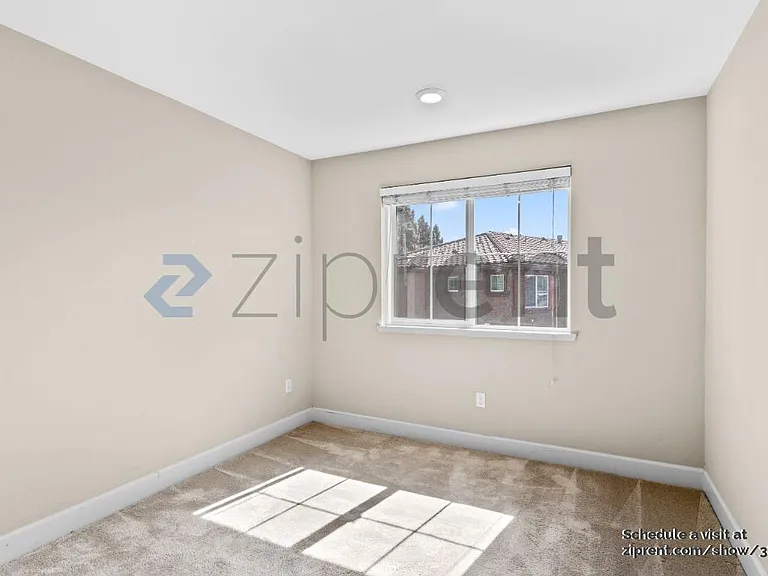 25937 Dollar St — Photo 16