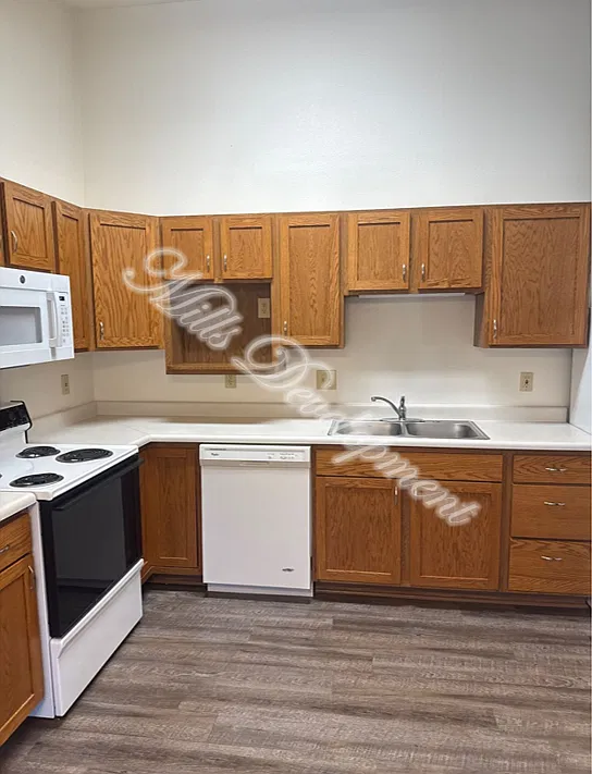 2 bed, 896 sqft, $1,020 — Photo 3