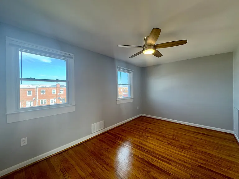 7716 Wynbrook Rd — Photo 15
