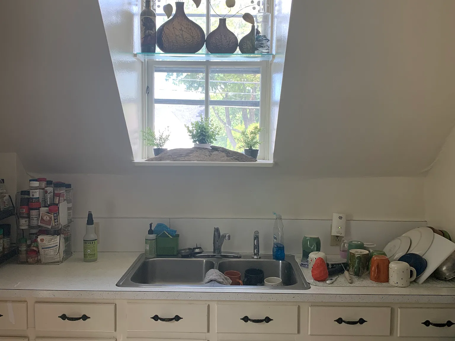 24 Pearl St — Photo 3
