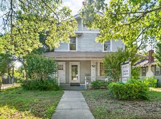 1016 N Bishop Ave, Dallas, TX 75208