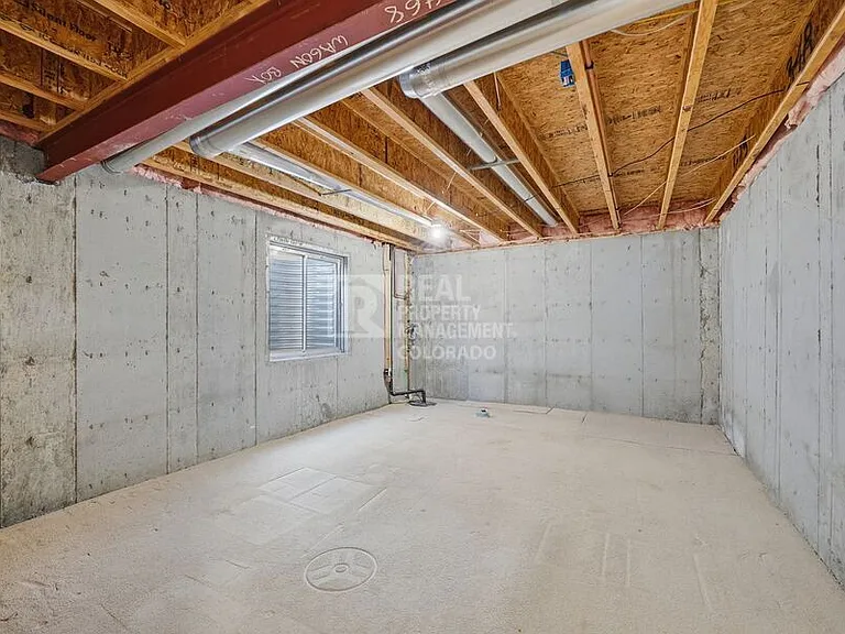 10468 Wagon Box Cir — Photo 39