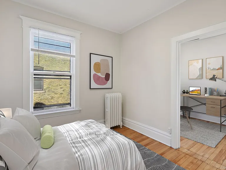 1402 West 28th Street — Photo 5