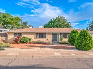 9212 Lagrima De Oro Rd NE, Albuquerque, NM 87111