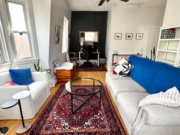 4 Clifton St #3, Somerville, MA 02144