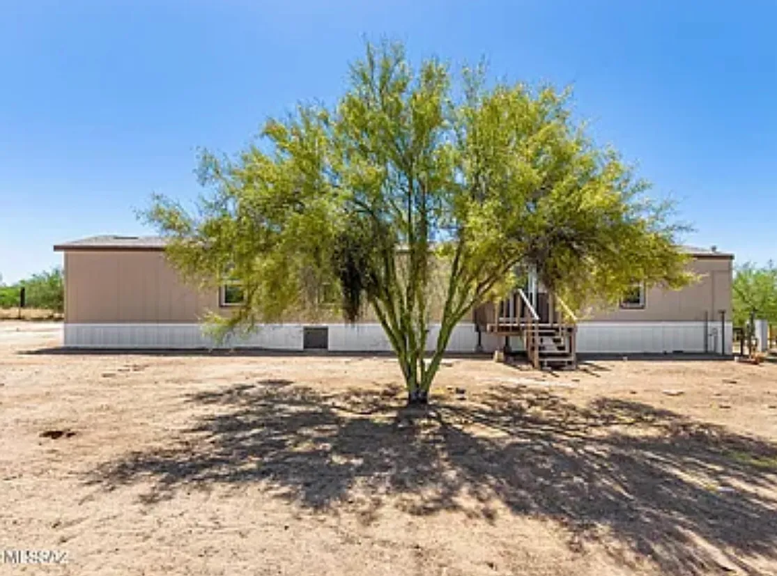 Building Photo - S Rustic Desert Ln