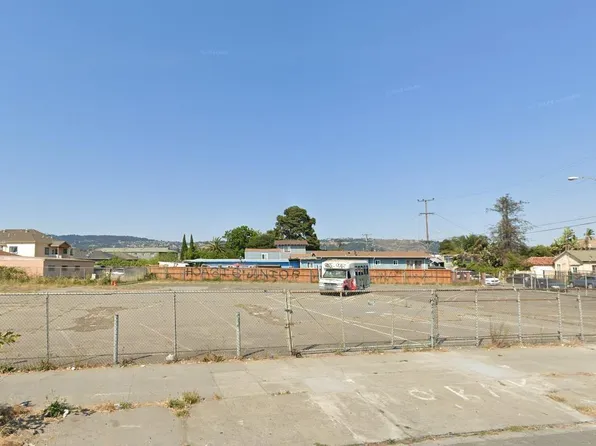 5542 International Blvd, Oakland, CA 94621