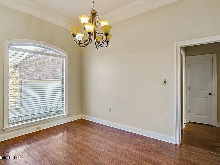 852 Willow Grande Cir — Photo 28