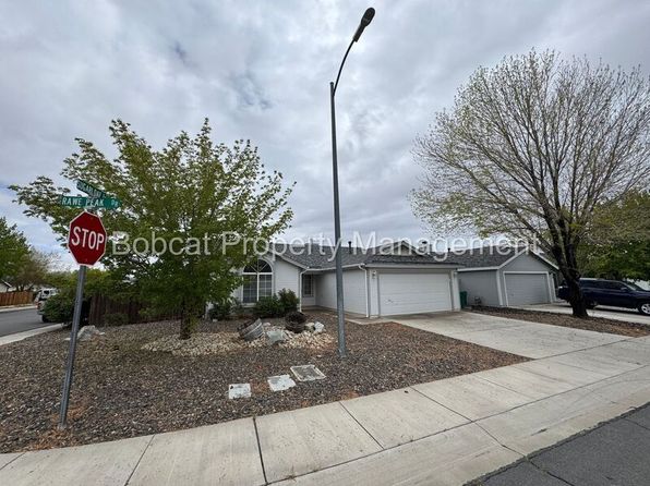532 Rawe Peak Dr, Dayton, NV 89403