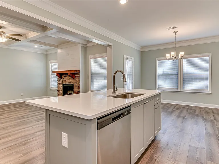 705 Navan Ln — Photo 18