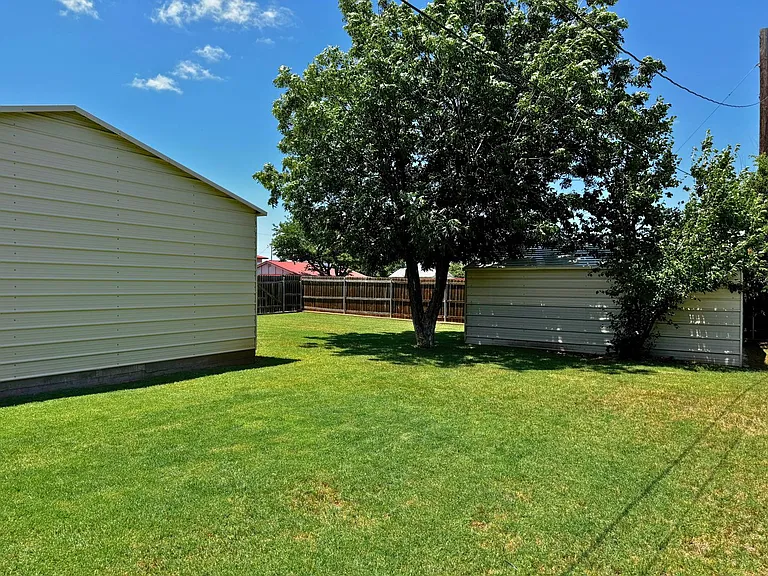 4324 Edgehill — Photo 30