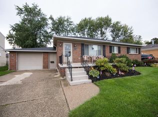 62 Dania Dr, Cheektowaga, NY 14225