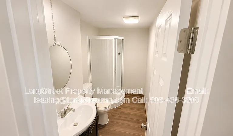 606 NW 28th St — Photo 12