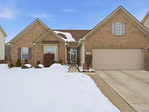 17482 Sunny Crest Dr, Romulus, MI 48174