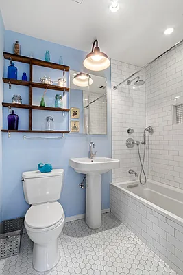 Sold by Compass | media 9