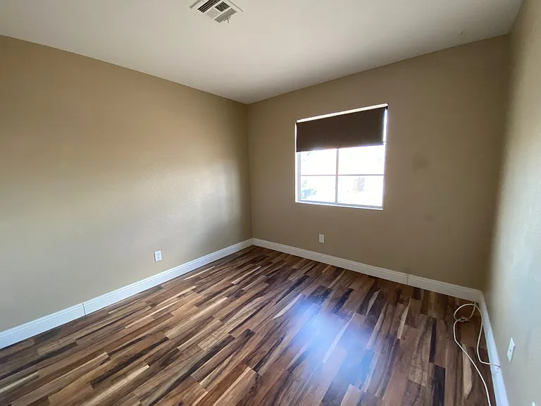 1685 Autumn Rust Dr — Photo 12