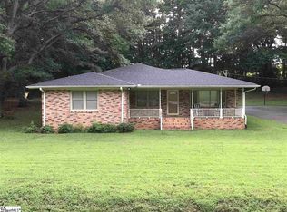 122 Medlin Dr, Pickens, SC 29671