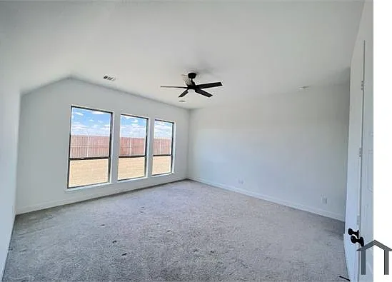 2524 Lafayette Dr — Photo 35
