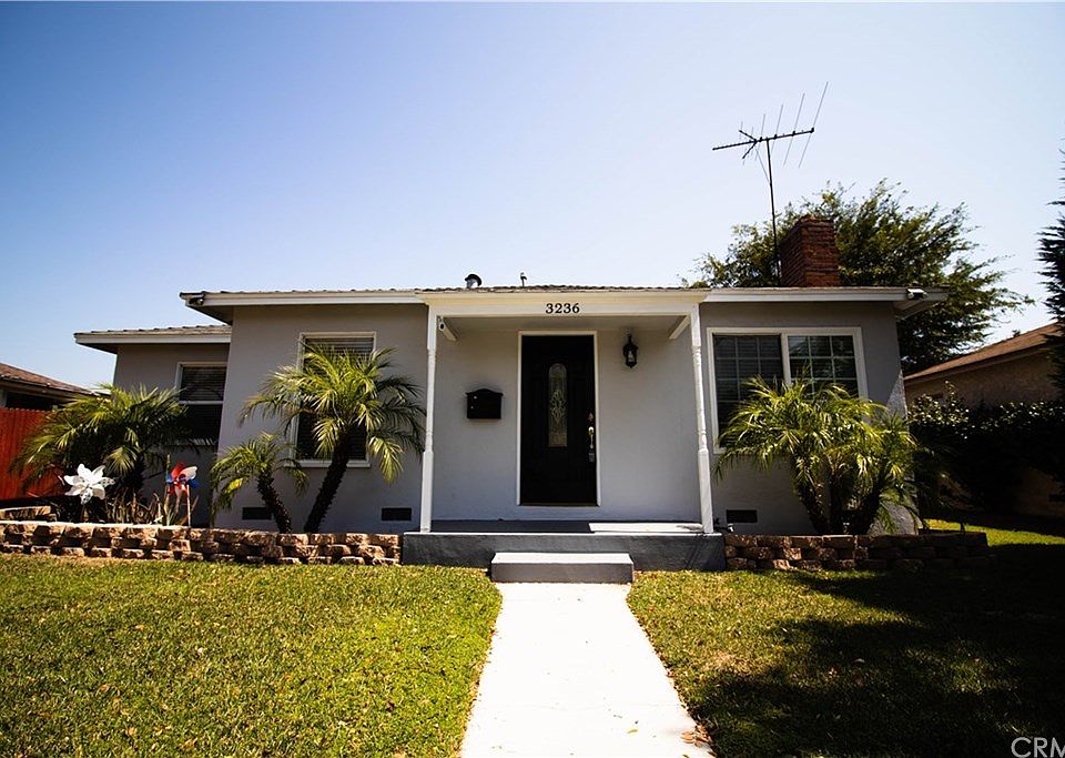 1st image of 3236 Daisy Ave