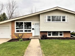 1084 Anthony Rd, Morton Grove, IL 60090