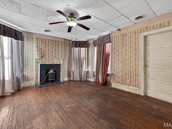 24th image of this home