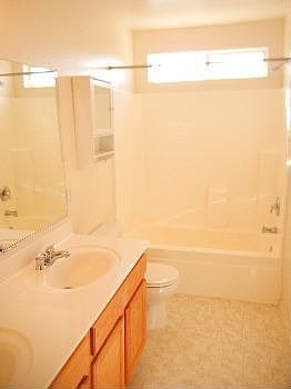 4th image of 11643 W Purdue Ave