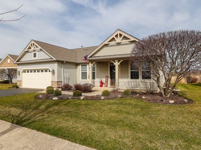 11432 Stonewater Xing, Huntley, IL, 60142