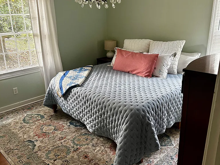 1334 Columbia Dr — Photo 12