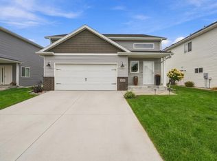 4541 13th St S, Moorhead, MN 56560
