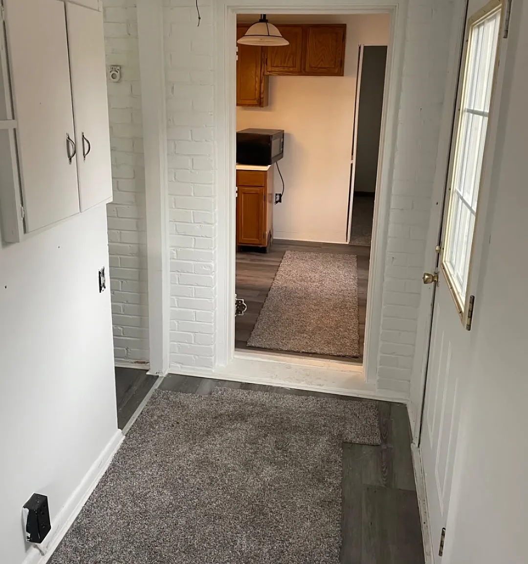 1 bed, 552 sqft, $975 — Photo 4