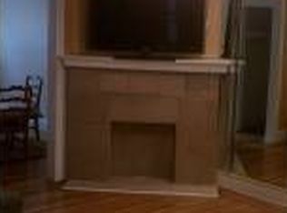 222 Laurel Rd, Sharon Hill, PA 19079