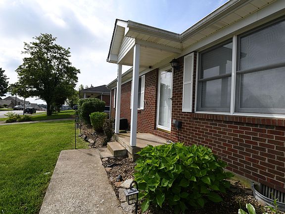 4th image of 1108 Orchard Dr