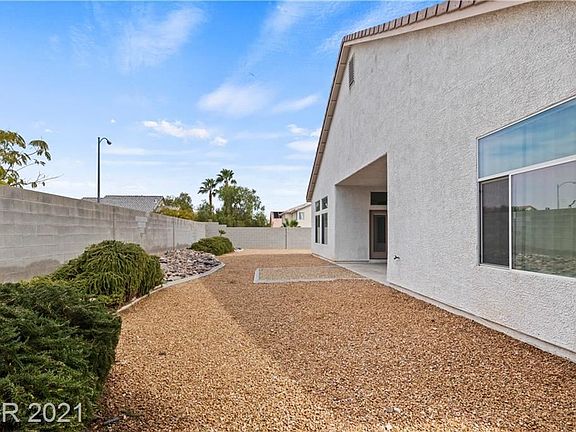 2nd image of 9704 W Diablo Dr